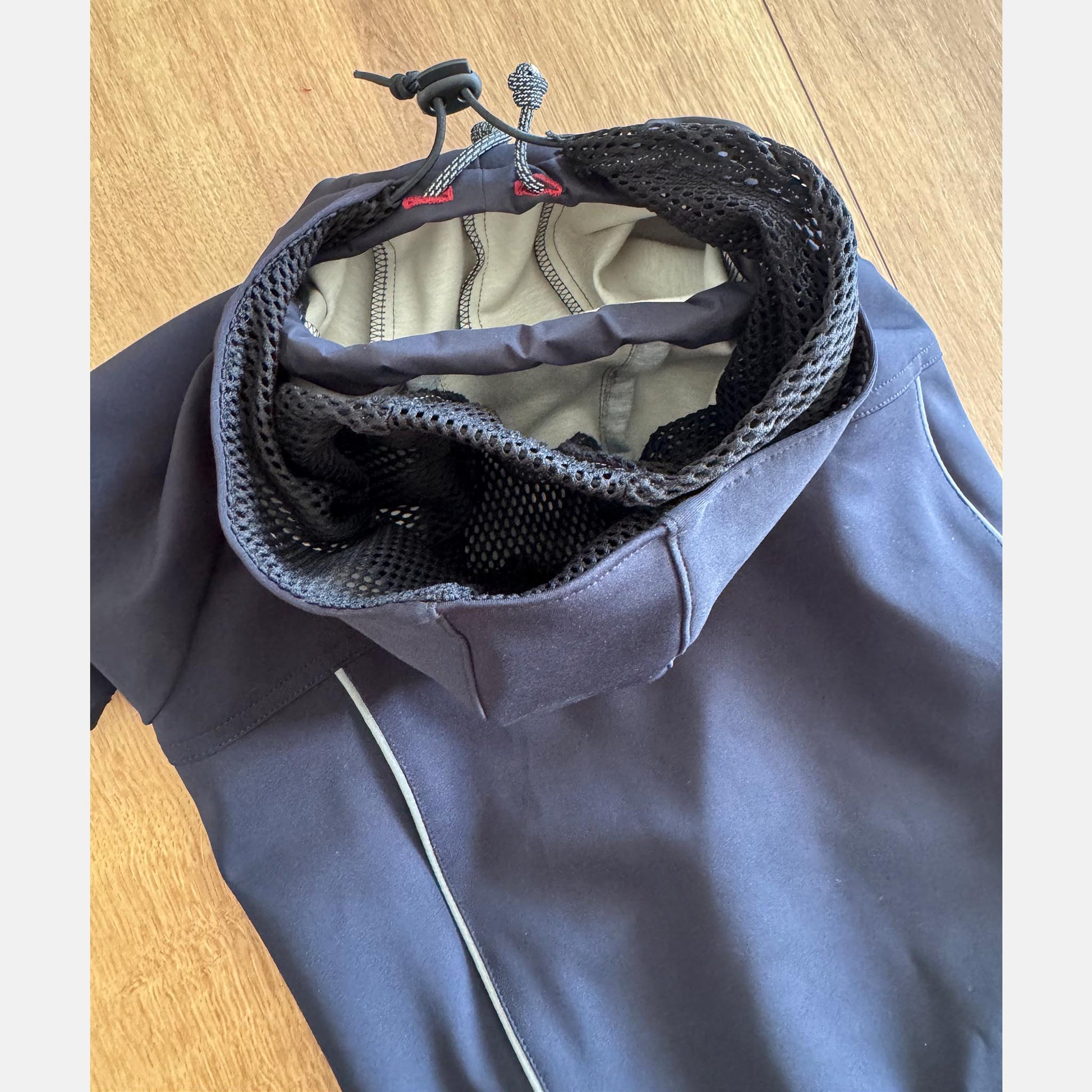 Udita Hunde-Outdoor-Funktions-Jacken-Hoodie